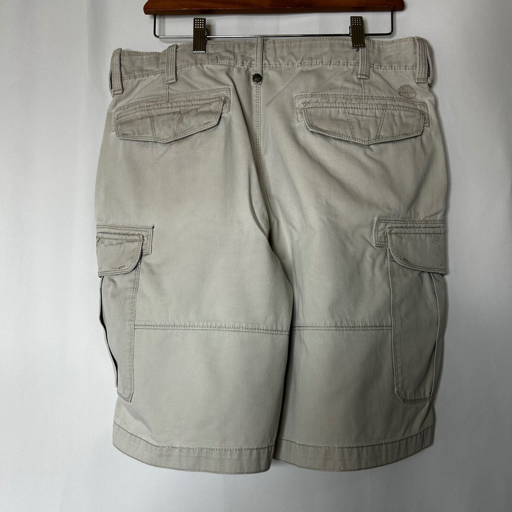 Timberland Men's Shorts Size 34 Beige Cotton Cargo Outdoors Tree Embroidery - Picture 3 of 9